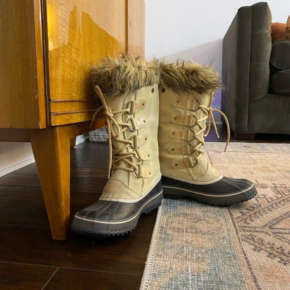 Sorel Joan of Arctic Tall Winter Boots - Picture 2 of 7